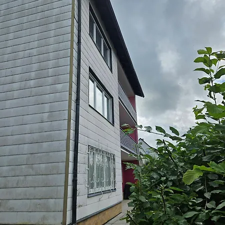 Διαμέρισμα Haus Ludwigsfelder Roslau